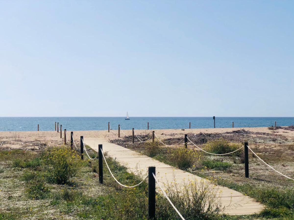 Apartamento Con Terraza Y Piscina En Malgrat De Mar Exteriér fotografie